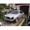 Mercedes-Benz E 320