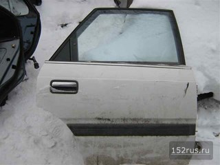 Дверь Задняя Правая Для Mazda 626