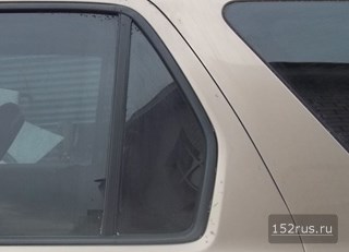 Стекло Форточки Для Honda CRV 2 (CR-V II)