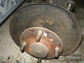 Ступица (Поворотный Кулак) Задняя Правая Для Nissan Almera