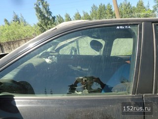 Стекло Боковое Для Audi A4