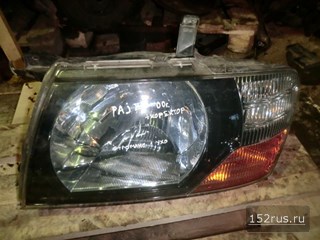 Фара Передняя Левая Для Mitsubishi Pajero (Паджеро) 3, III